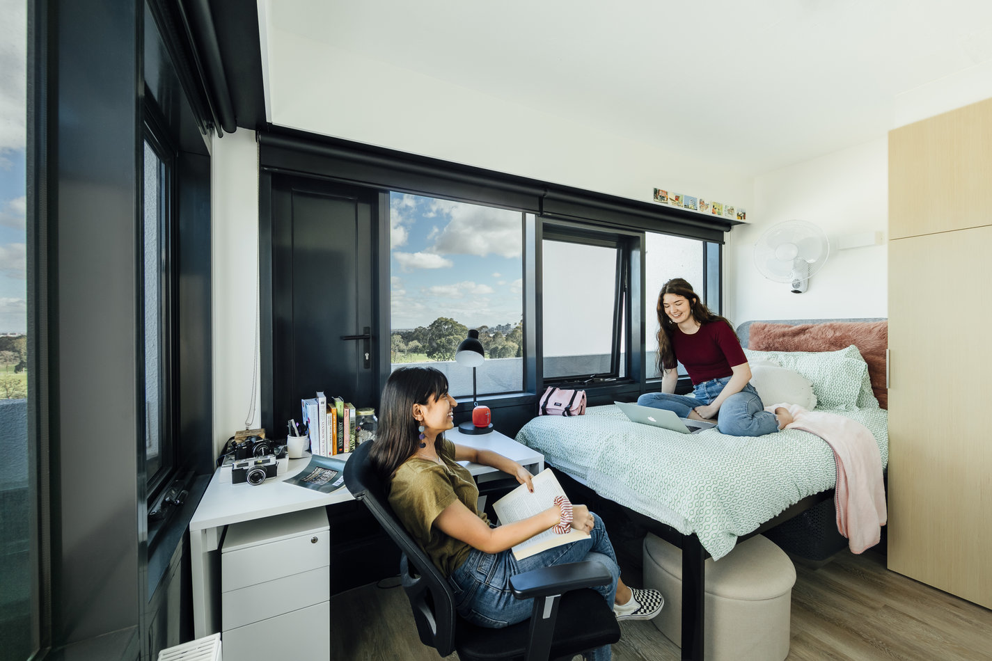 Tips for Finding the Best Student Accommodation: UAE Support Services for Saudi Students